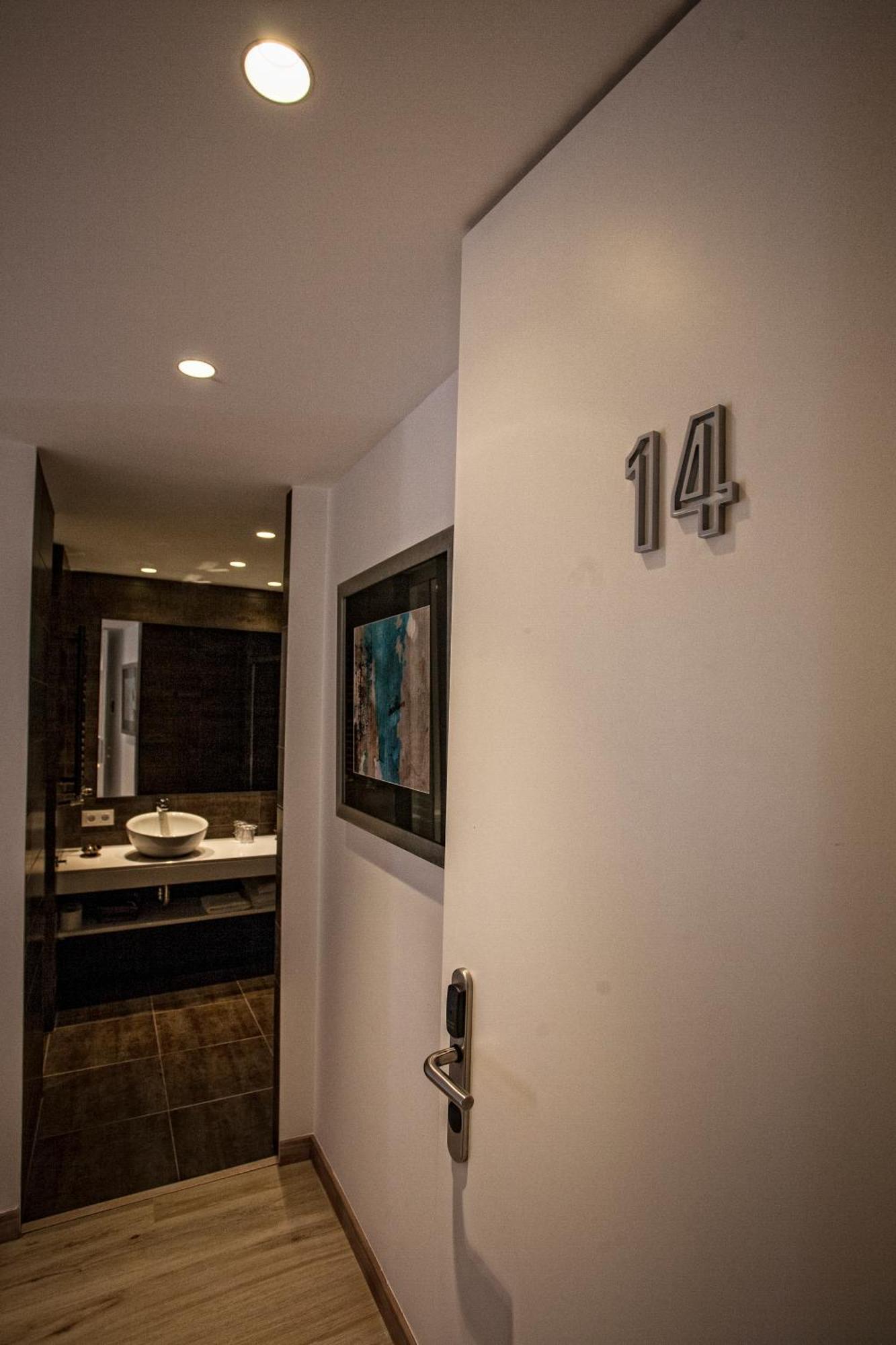 Hotel Pura Vida Valganon Ngoại thất bức ảnh