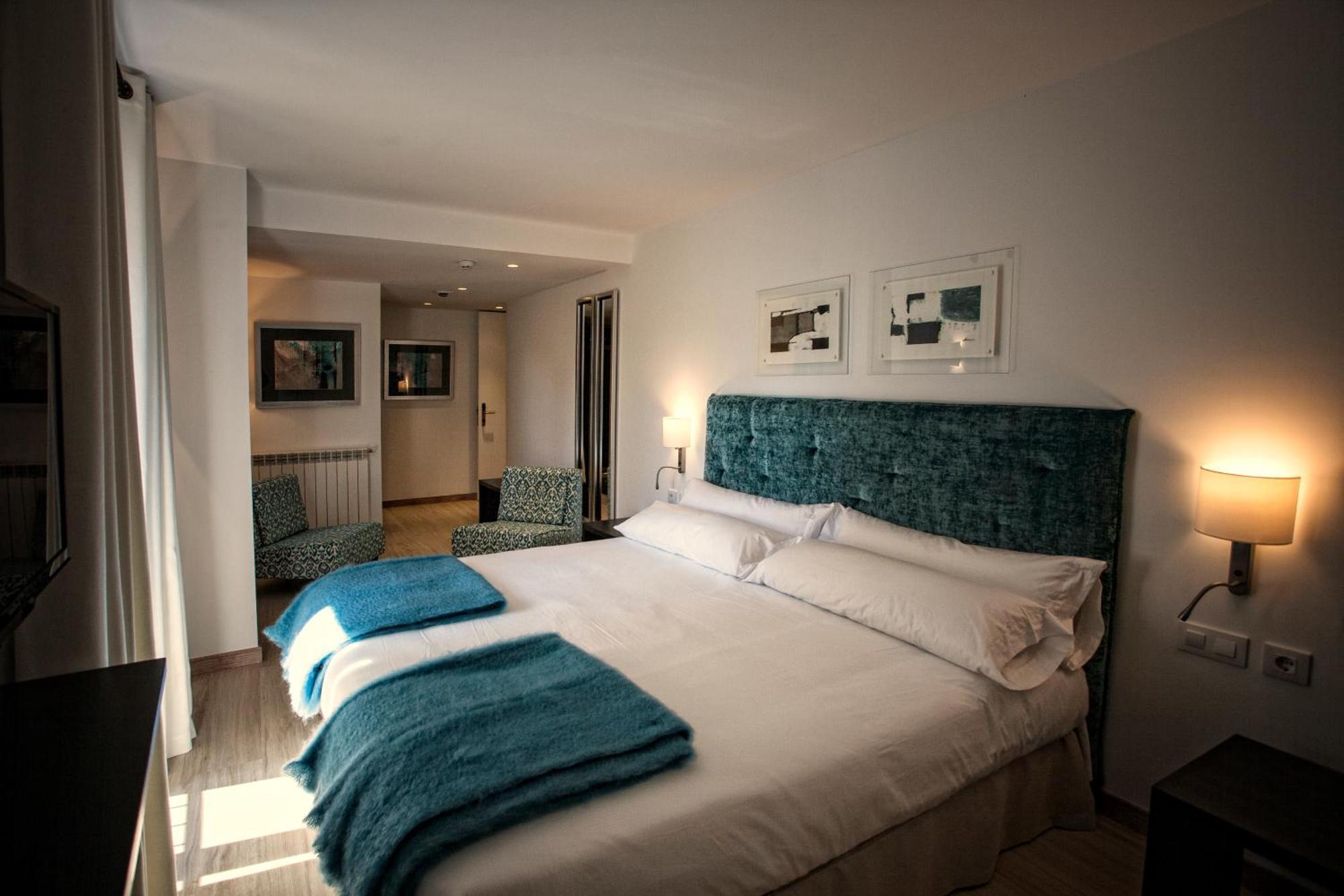 Hotel Pura Vida Valganon Ngoại thất bức ảnh