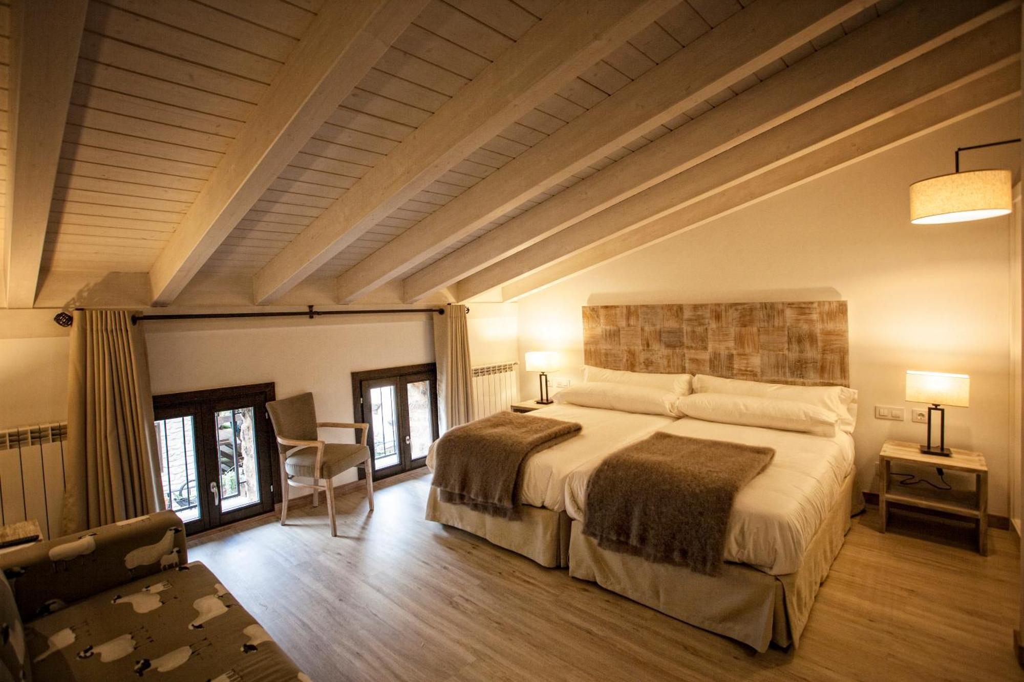Hotel Pura Vida Valganon Ngoại thất bức ảnh