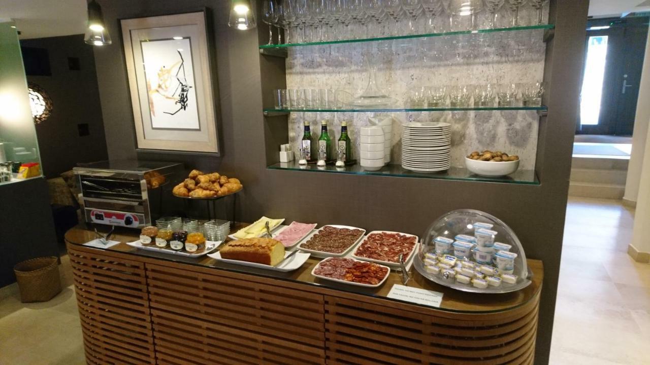 Hotel Pura Vida Valganon Ngoại thất bức ảnh